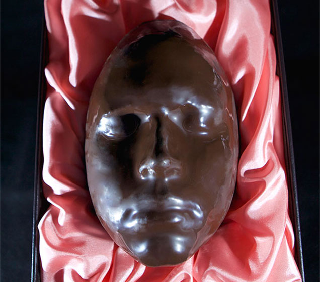 Tökéletes csokitojás trolloknak