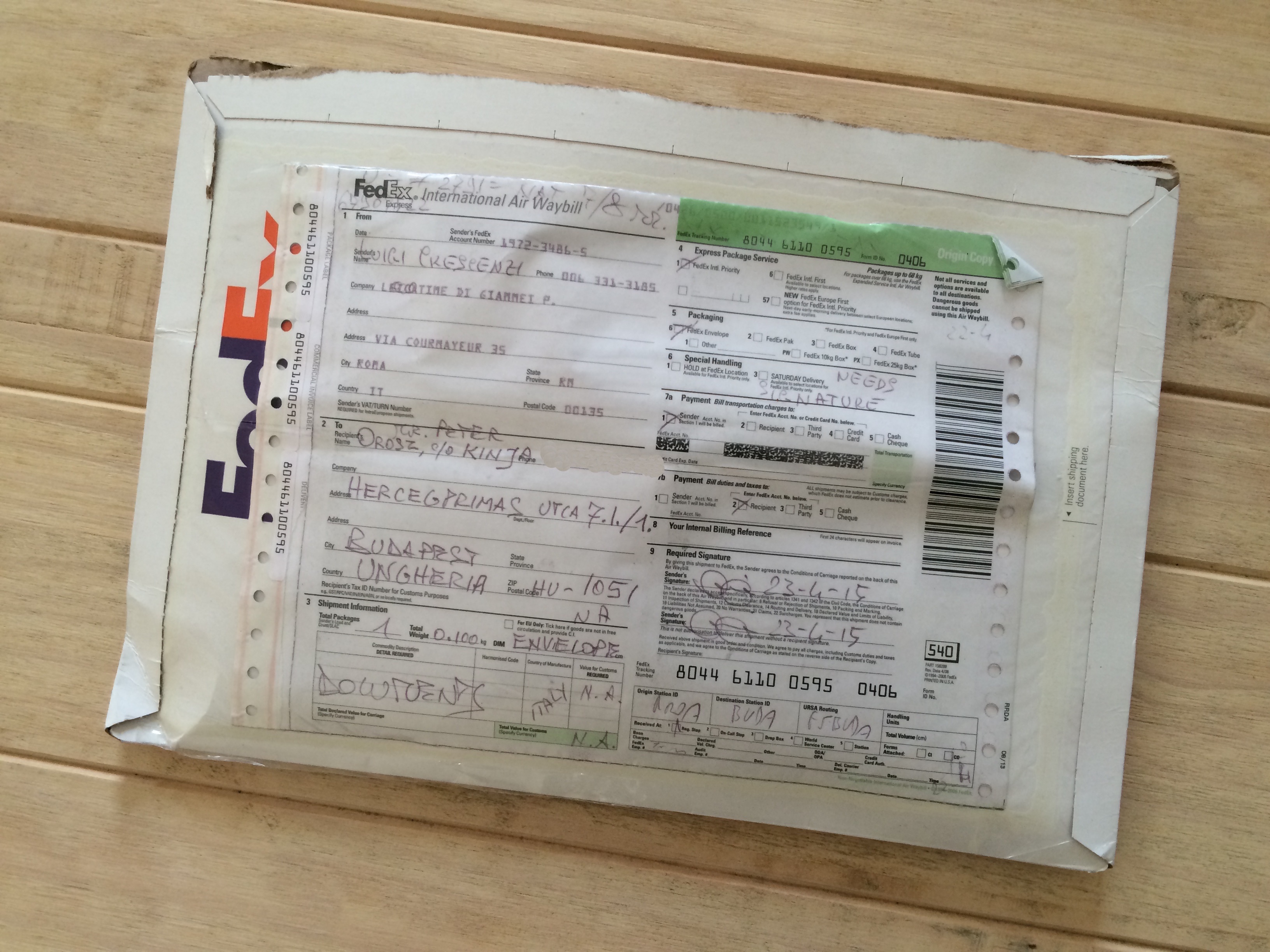 Illustration for article titled Szíjat rendeltem, segget kaptam