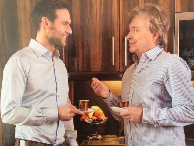 Illustration for article titled Így még soha senki nem mutatta meg Vajnáné Tímea szőrös cicáját