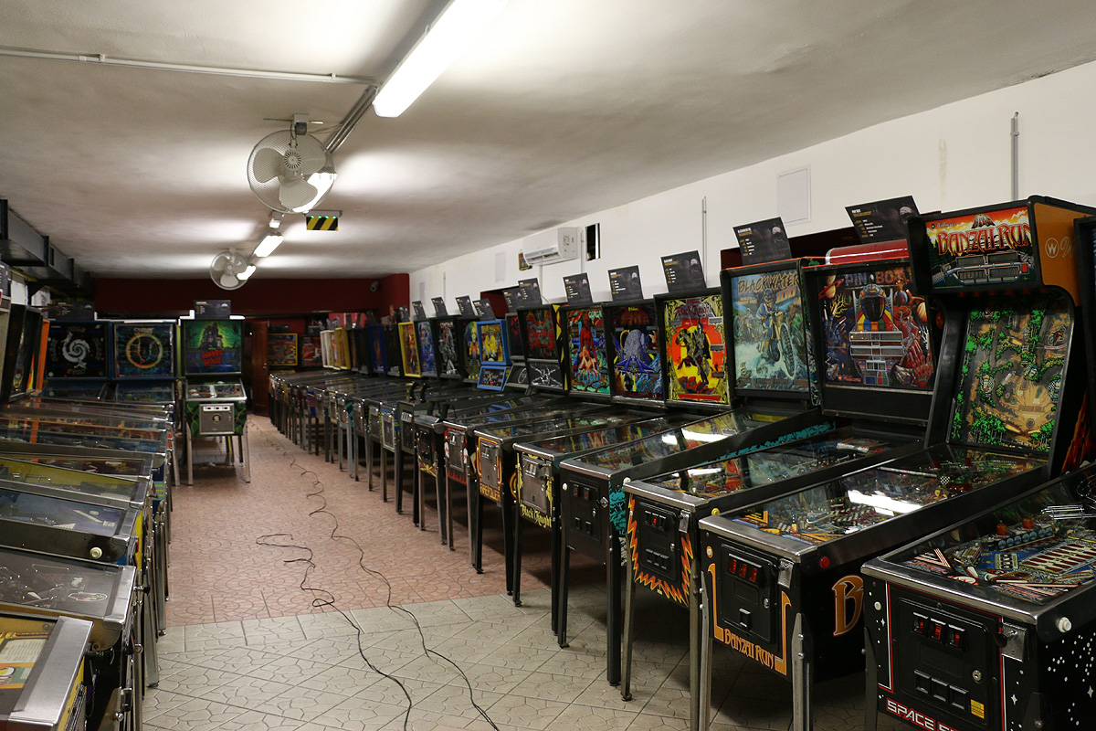 Illustration for article titled Aki egyszer kipróbál egy igazi pinballt, az úgyis akar egyet magának