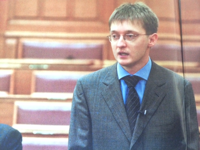 Ilyen jót tesz a hatalom és a pénz