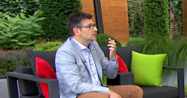 Ez az egész jelenség számomra nem természetes és visszataszító