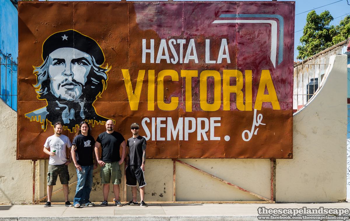 Illustration for article titled Reméljük, hallja a szomszéd is – egy magyar metálzenekar Kubában 4.