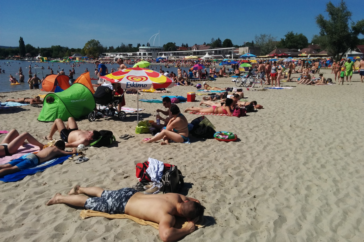 Illustration for article titled Tényleg Velence lett az új Siófok?