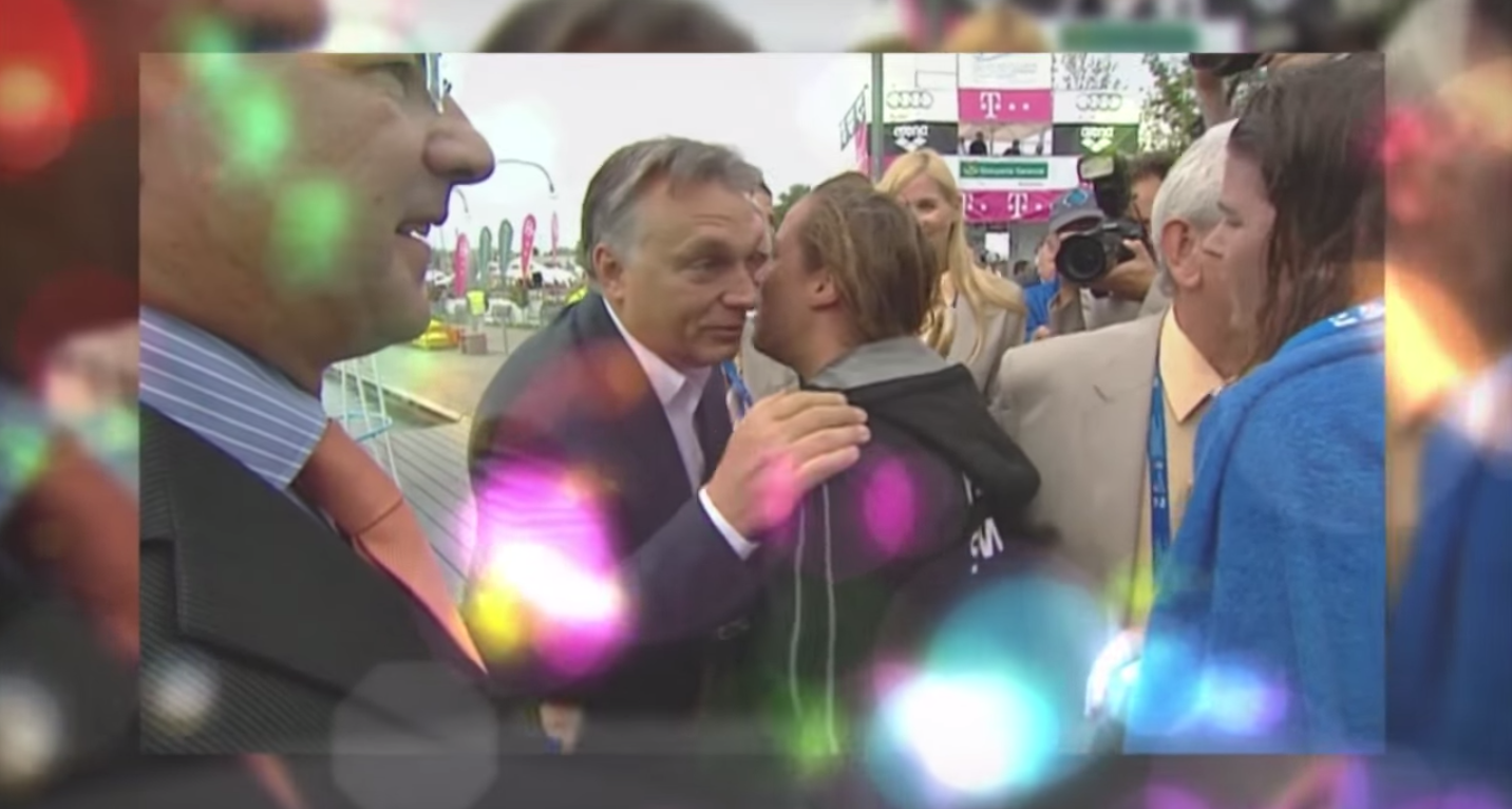 Illustration for article titled Demjén Rózsi vizes vb-himnuszának 8 legfontosabb pillanata