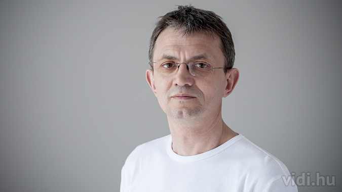 Kötélbarátságban van Orbán Viktorral, de nem bizniszel vele