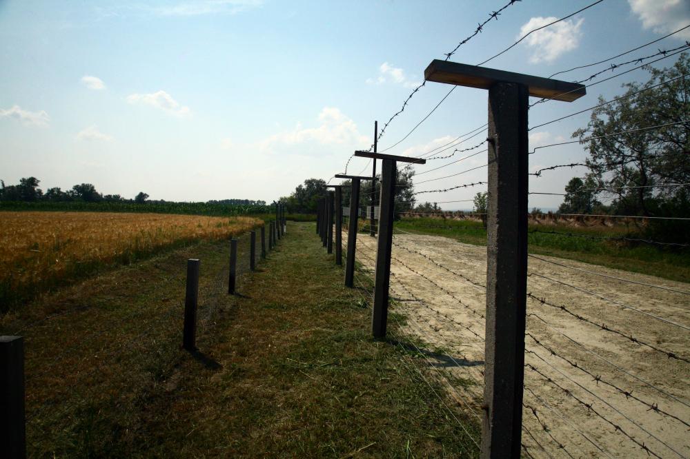 A legszörnyűbb szóvicc a déli határkerítésről