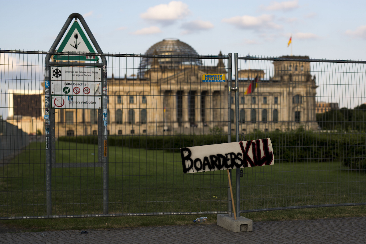 Európára mégsem lehet csak úgy rárúgni az ajtót