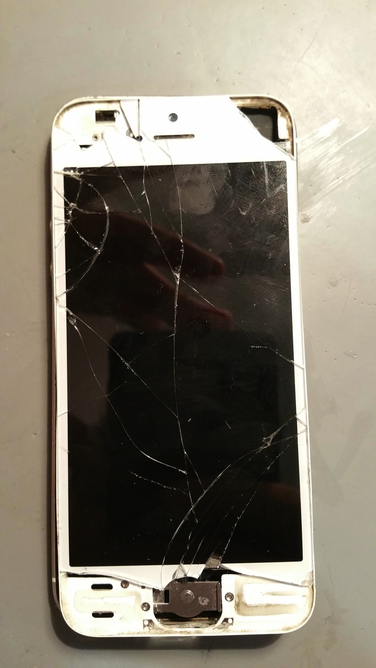 Illustration for article titled A modern ember egyetlen lehetősége a géprombolás