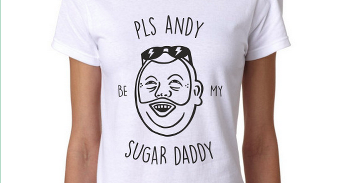 Őrült jó Andy Vajna- és Habony-pólókat csinált egy mikroblogger