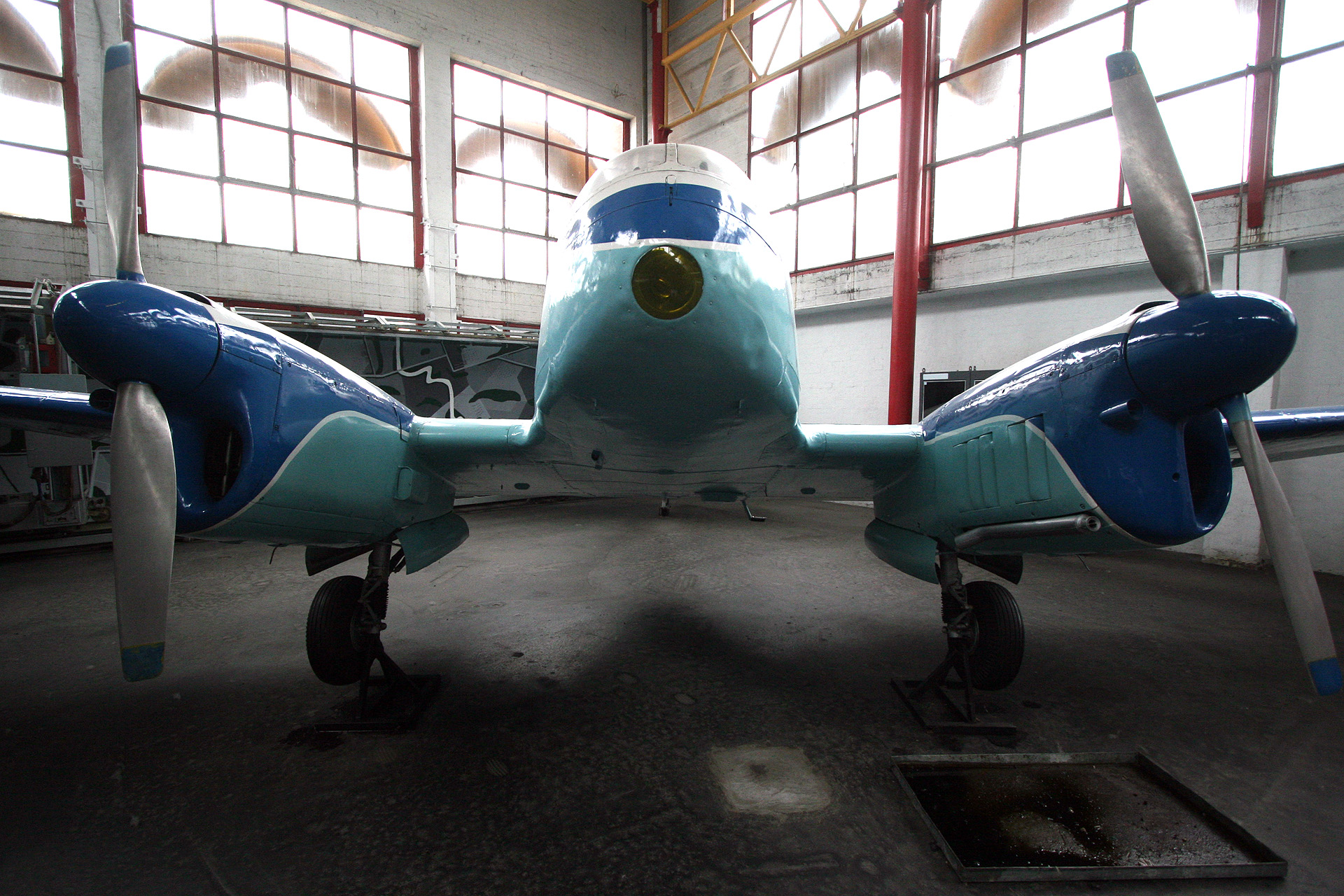 Illustration for article titled Még soha nem láttam ennyi szomorú nénit egyszerre