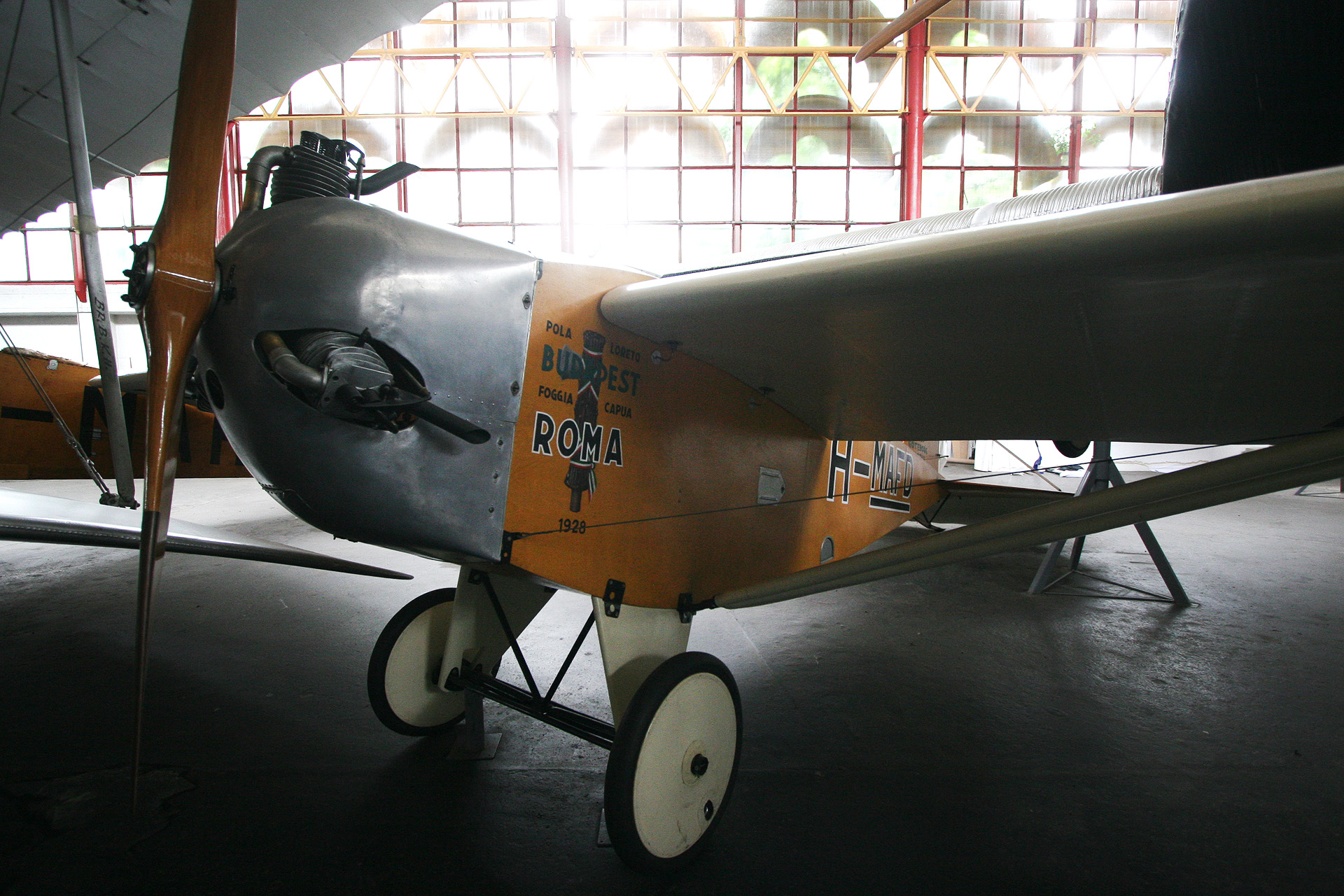 Illustration for article titled Még soha nem láttam ennyi szomorú nénit egyszerre