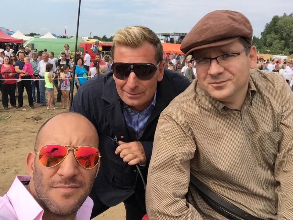 Na, kivel fotózkodott Seszták Miklós fejlesztési miniszter?