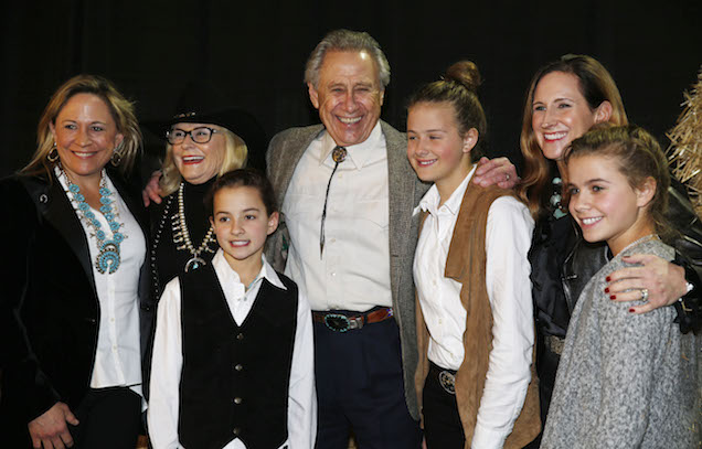 Vajon milyen lesz a kormány őszi, családbarát kampánya?