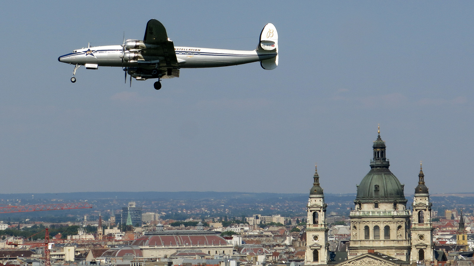 A világ legszebb utasszállító gépe látogatott Budapestre
