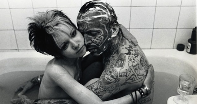 A bűnügyi fotós megörökölte egy tetovált bűnöző bőrét