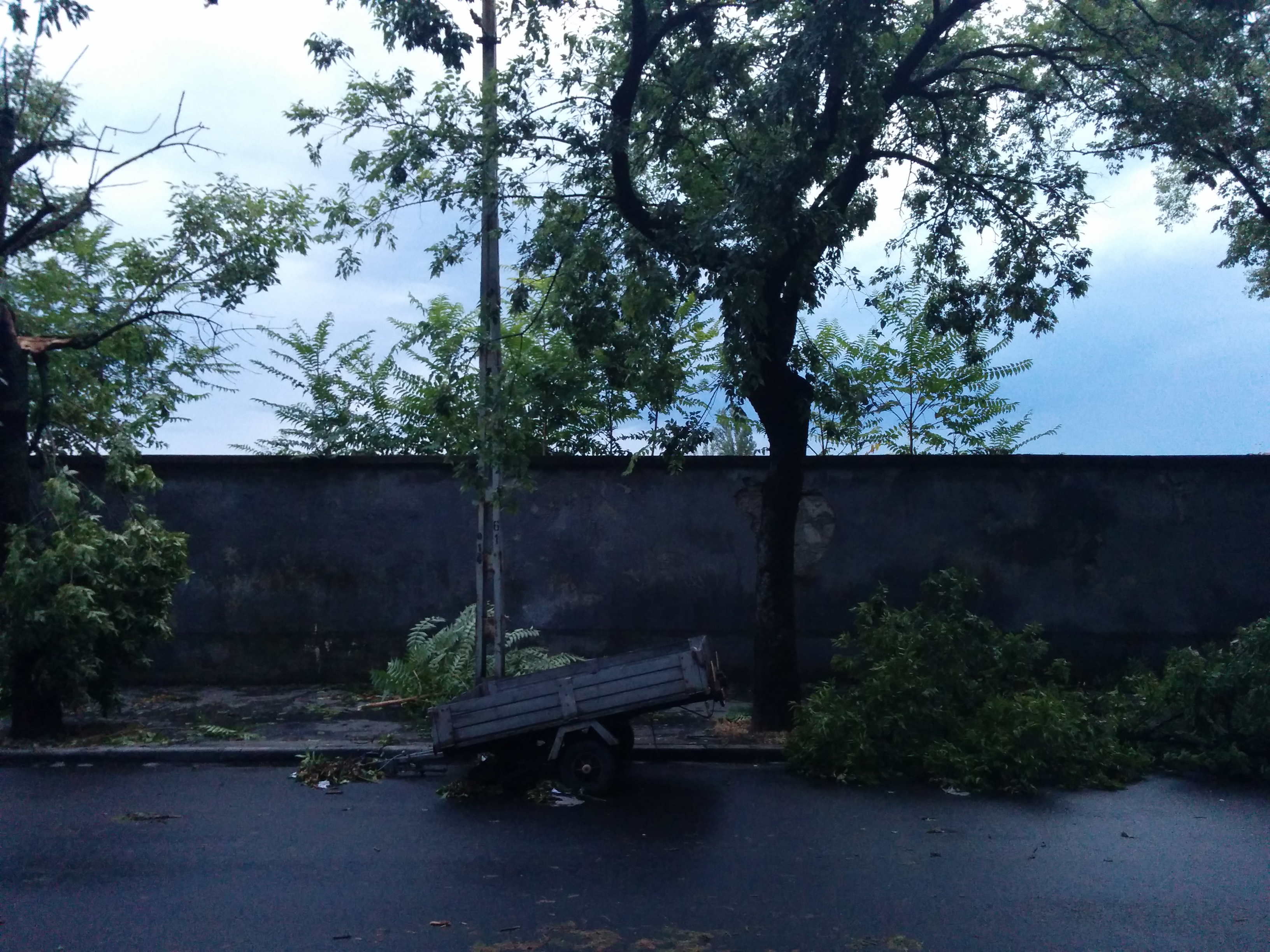 Illustration for article titled Csatatér a város