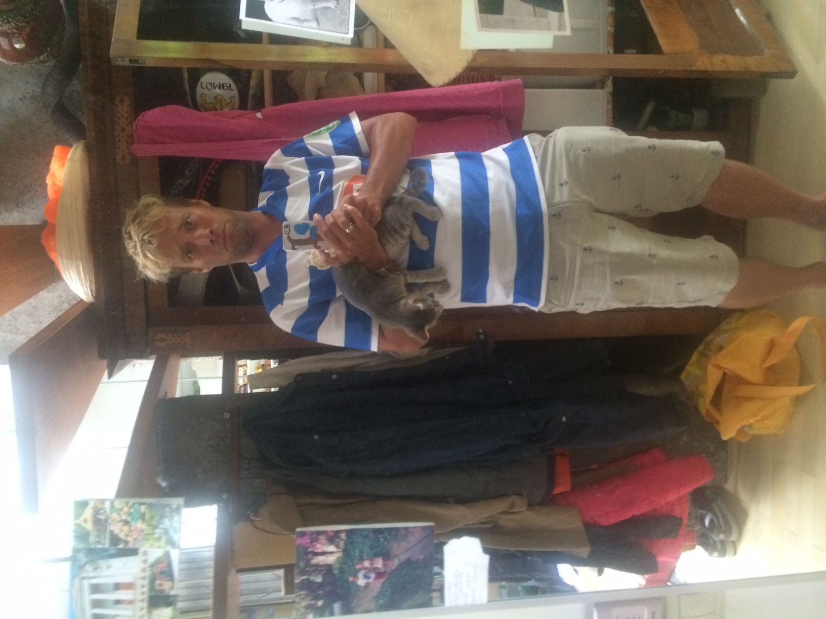 Mindjárt elindulunk Szerbiába az MTK-ultrák buszán