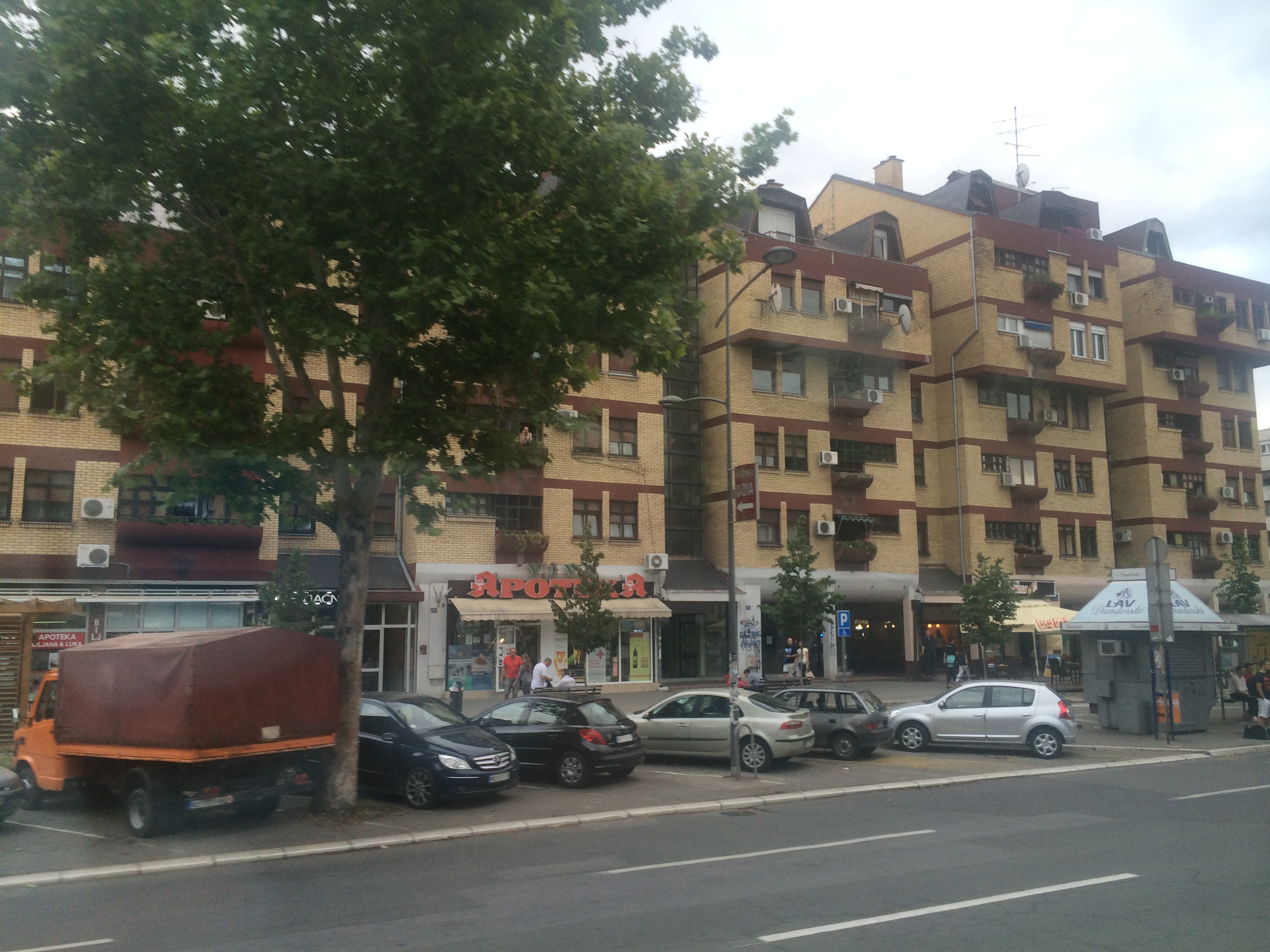 Illustration for article titled Sajnálhatja a fradista az elektromos műpinát