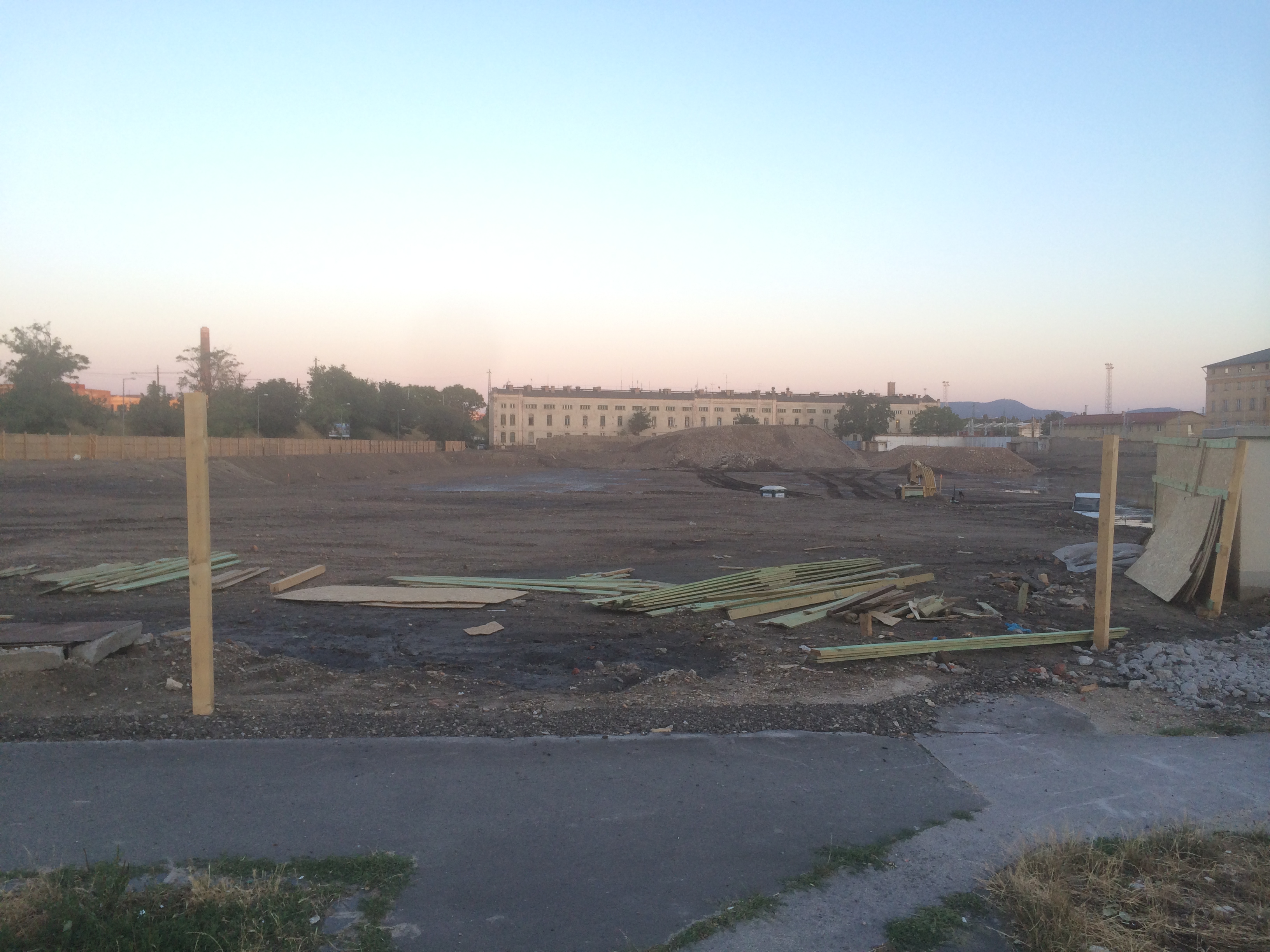 Illustration for article titled Sajnálhatja a fradista az elektromos műpinát