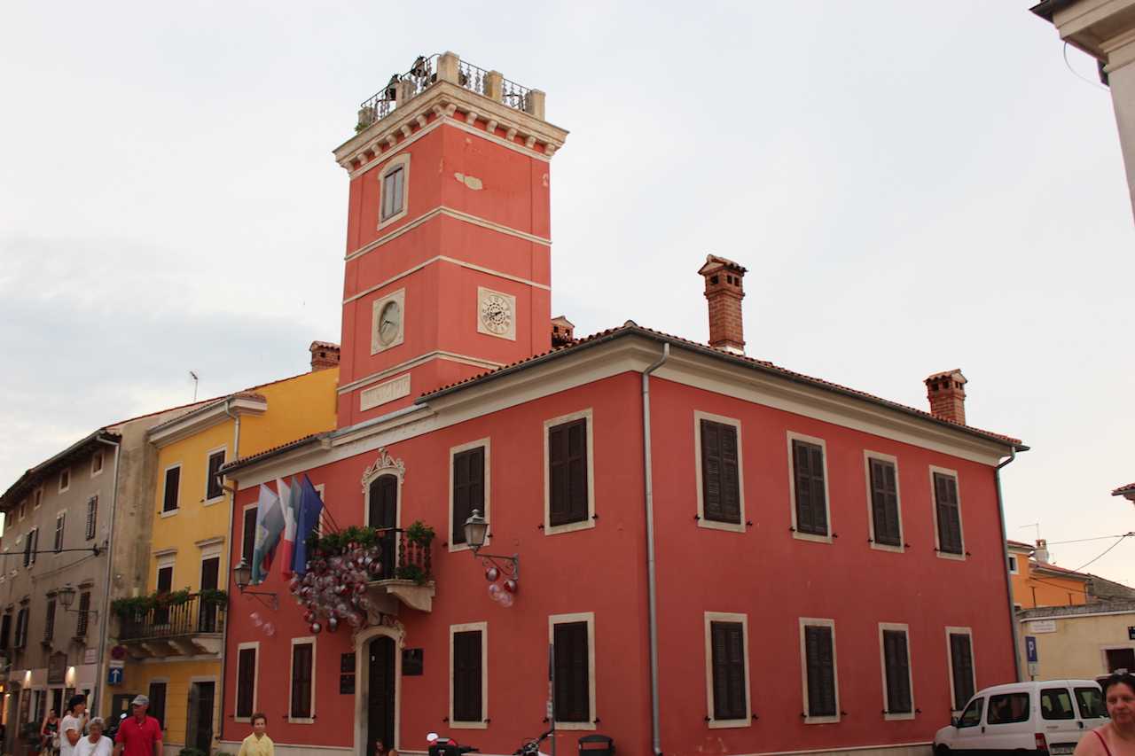 Illustration for article titled Hahó, a tenger!