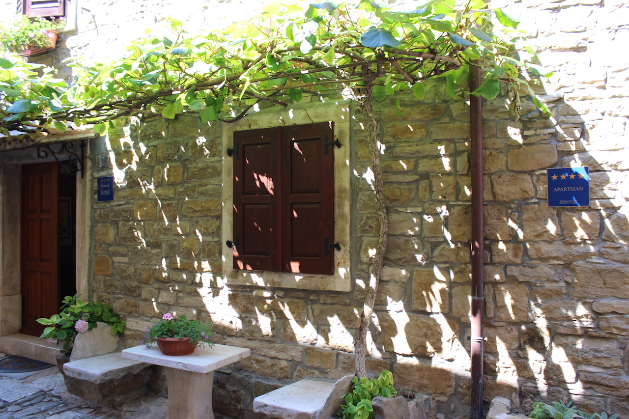 Illustration for article titled Hahó, a tenger!