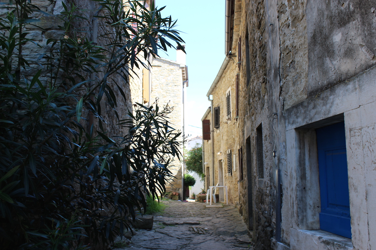 Illustration for article titled Hahó, a tenger!