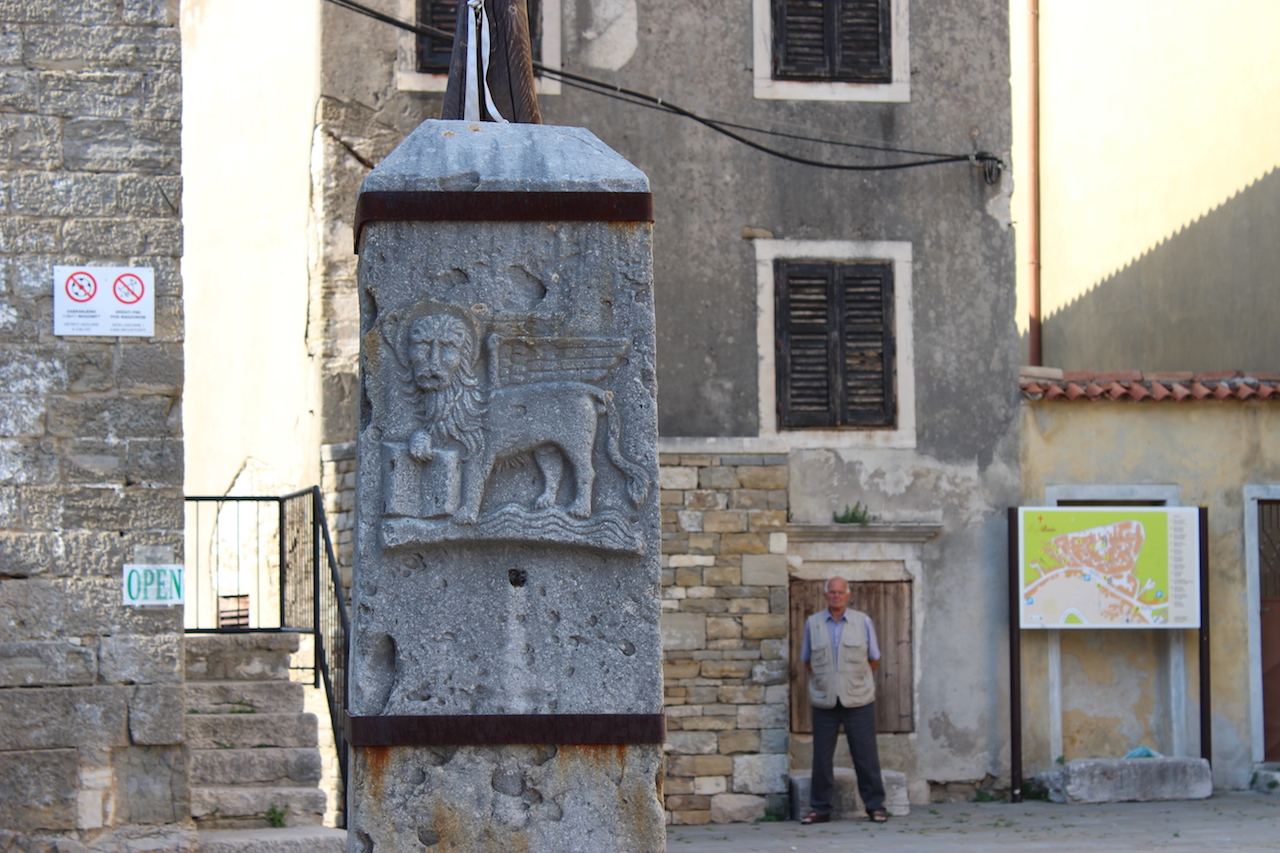 Illustration for article titled Hahó, a tenger!