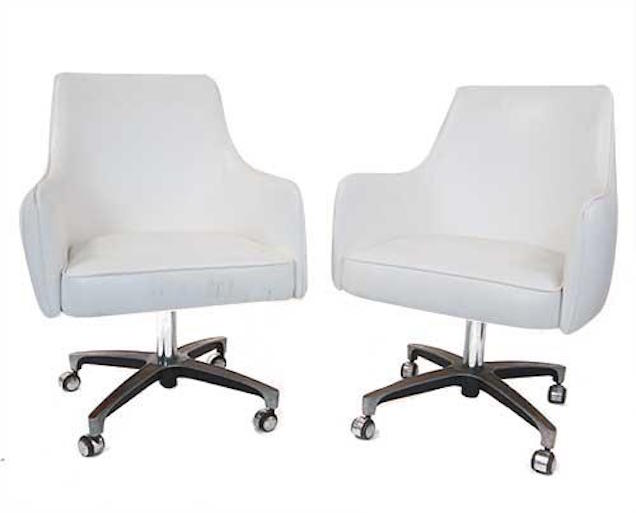 Illustration for article titled Licitálj a világ legmenőbb cuccaira!