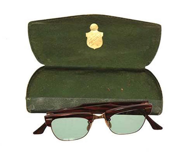 Illustration for article titled Licitálj a világ legmenőbb cuccaira!