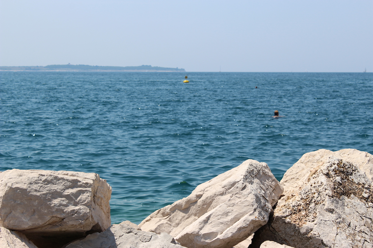 Illustration for article titled Ha én kommunista lennék, soha nem nyaralnék máshol!