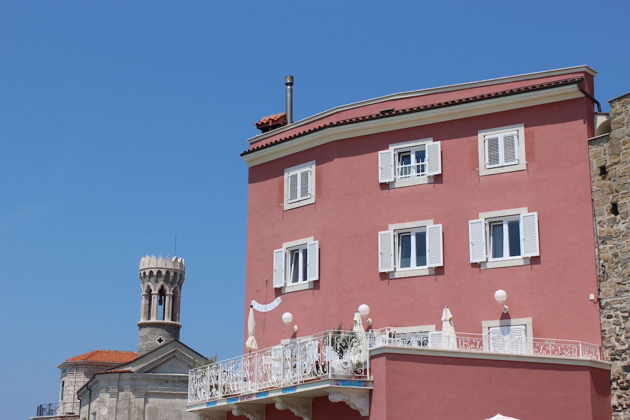 Illustration for article titled Ha én kommunista lennék, soha nem nyaralnék máshol!