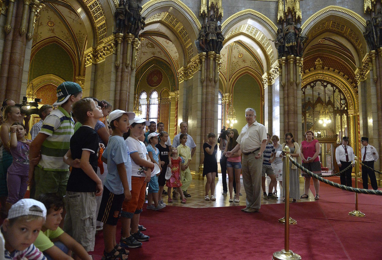 Ezen a fényképen kárpátaljai magyar gyerekek tekinthetők meg