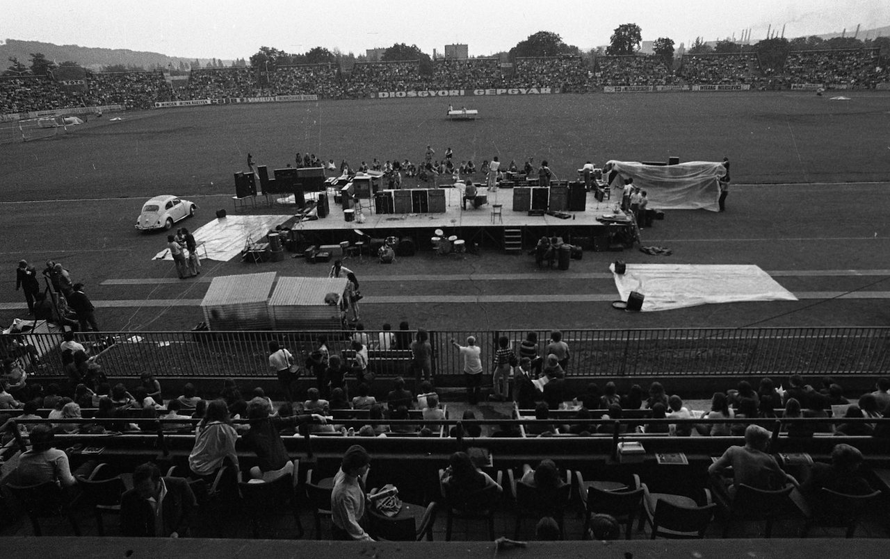 Mennyivel menőbben néztek ki a fiatalok 1973-ban, mint ezek a maiak!