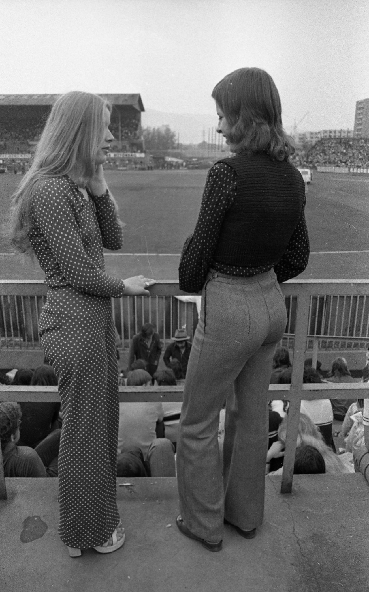 Illustration for article titled Mennyivel menőbben néztek ki a fiatalok 1973-ban, mint ezek a maiak!