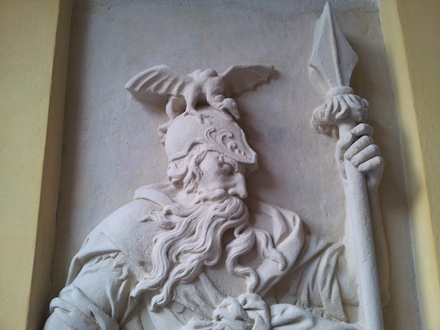 Illustration for article titled Hát ezt a szomorú oroszlánt ki vigasztalja meg?