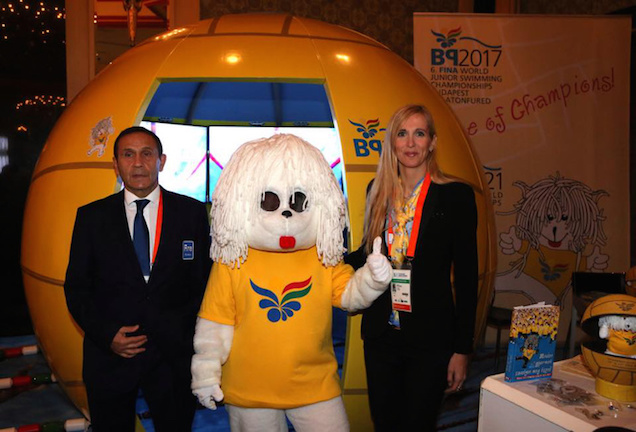 Gyárfás Tamás hogy kihátrált már szegény Bol-Dog mögül? :(