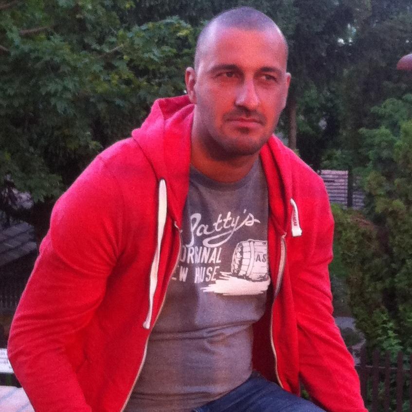 “Reppel ez a szartartartály?” - itt a nyár legviccesebb kiborulása