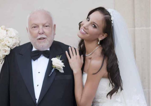 Andy Vajna hiába kefélgette a feleségét :(