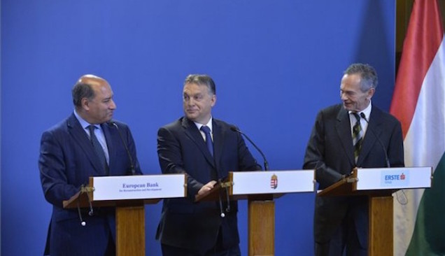 Ezek a bankok mindig csak bizniszelnek