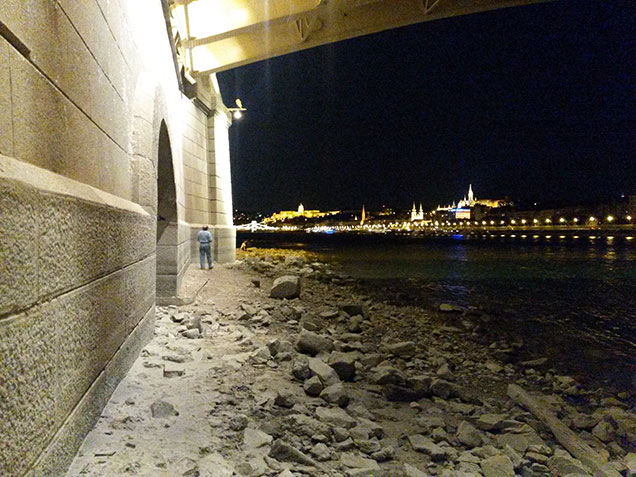 Illustration for article titled Véletlenül megtaláltuk Budapest legmenőbb koncerthelyszínét