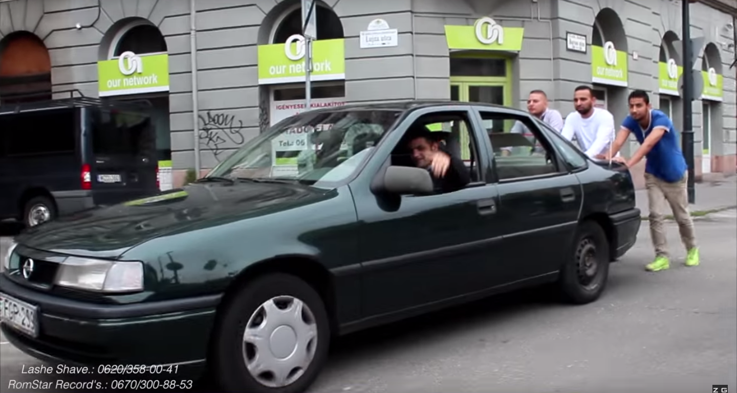 Illustration for article titled Cigányok újították meg a világhírű magyar szinkront