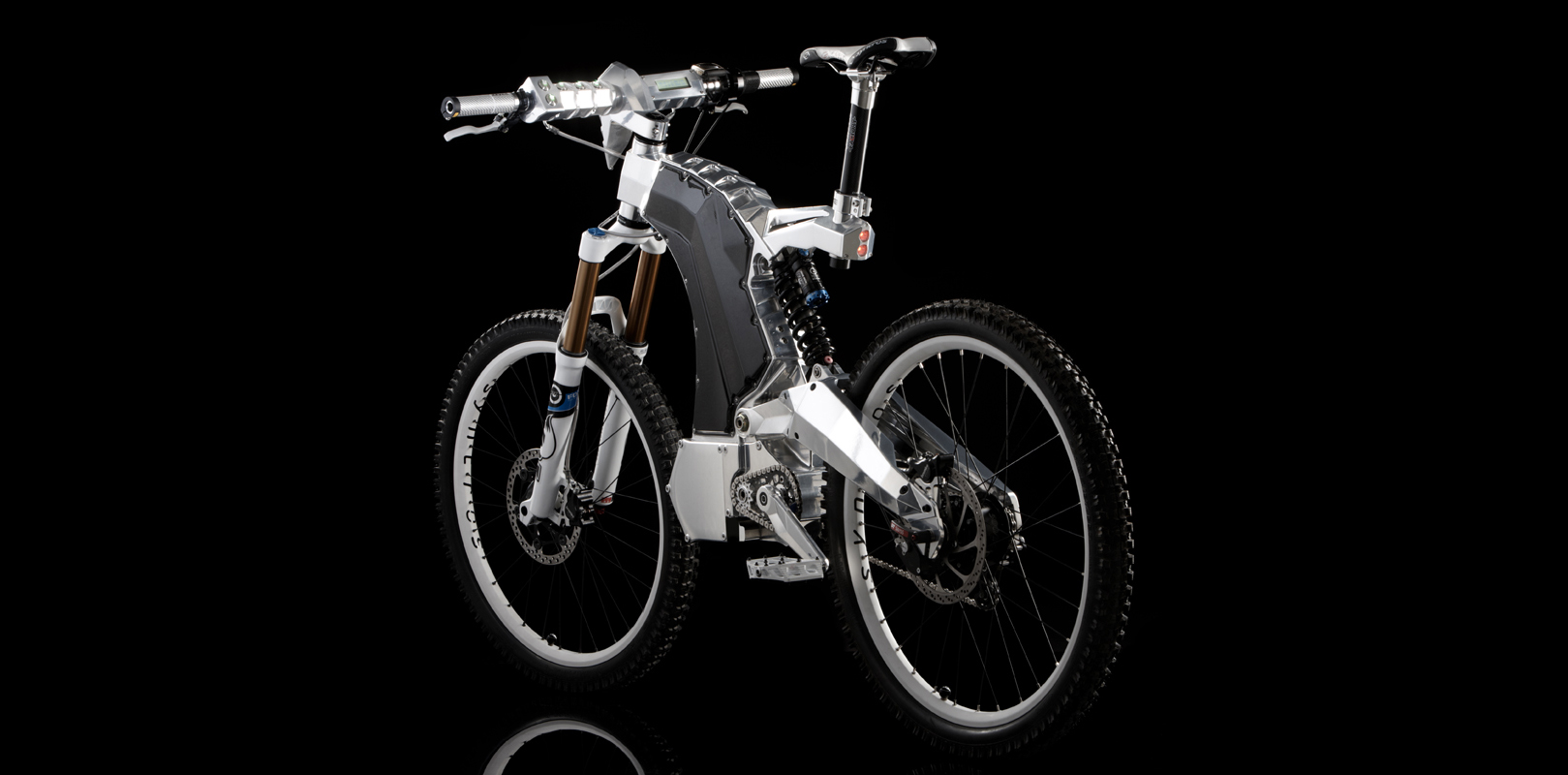 Illustration for article titled Ezek a bringák csak a pénzes csávókra hajtanak!