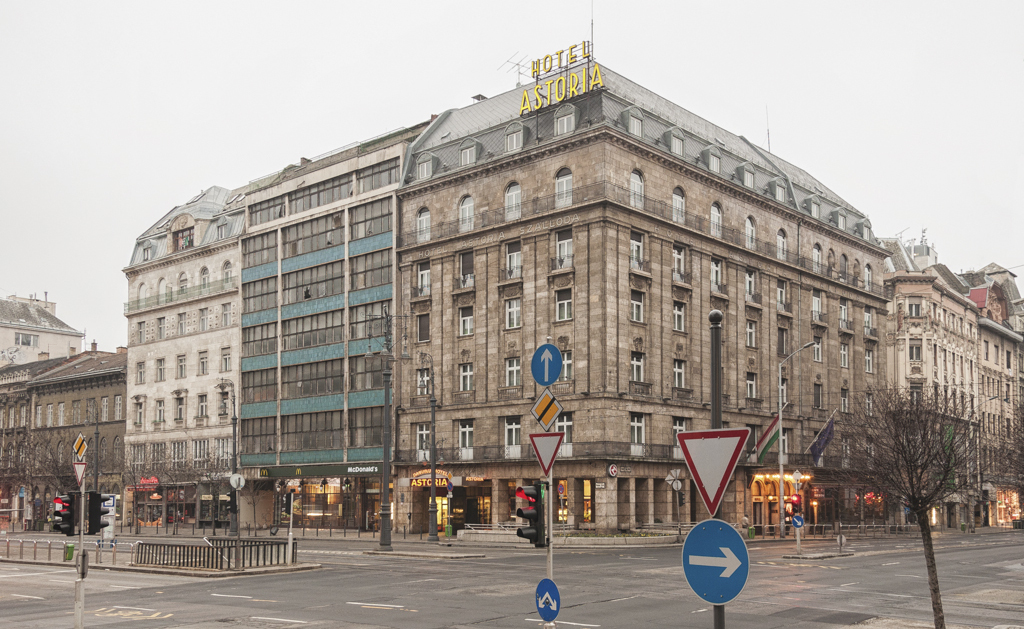 Illustration for article titled Íme a leghíresebb budapesti szellemépületek