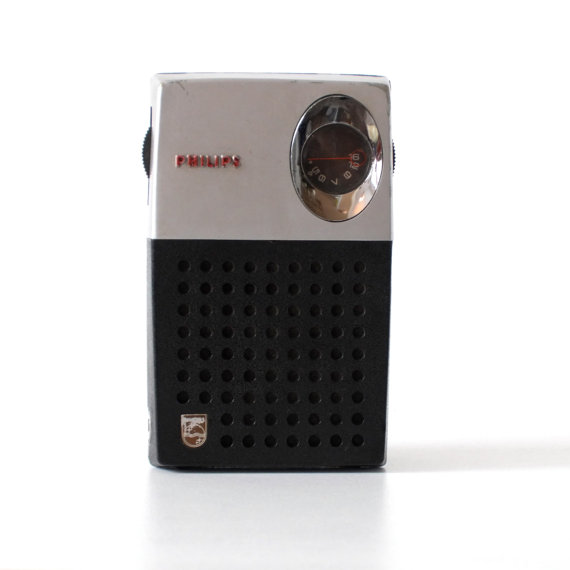 Illustration for article titled Kempinganalfabéták a Vadvirágban ( Stasi-ügyek a Balatonnál)