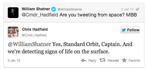 Két űrhajós twitel