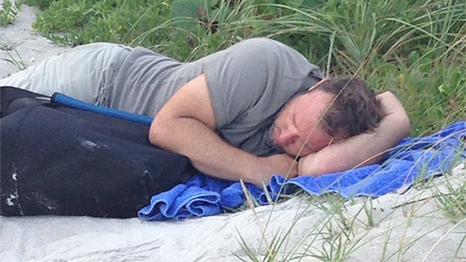 Meglett a fotóbizonyíték arra, hogy milyen unalmas egy valóságsóhős