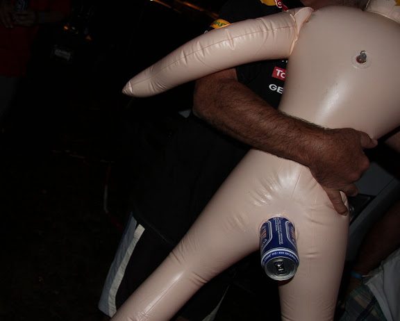 Így mulatnak a legelvetemültebb Forma-1-rajongók