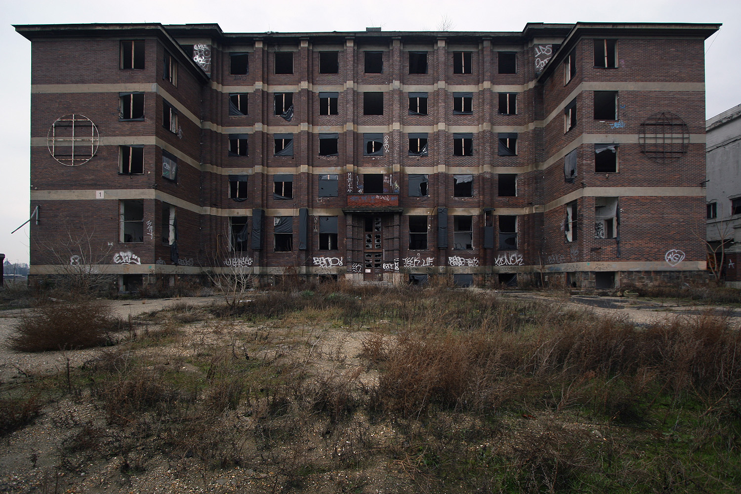 Illustration for article titled Lófasz lesz itt, nem Manhattan