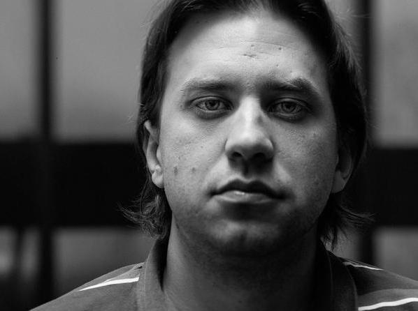 Tóásó Előd Nagy Ferót bömböltet a La Paz-i börtönben